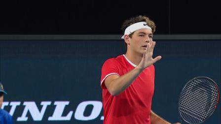 员们在训练 员们在训练