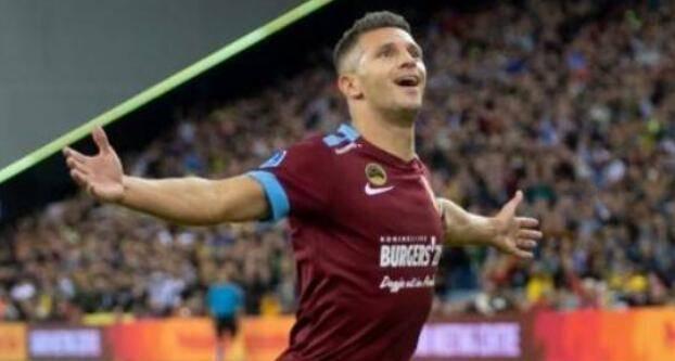 他多次将对 他多次将对